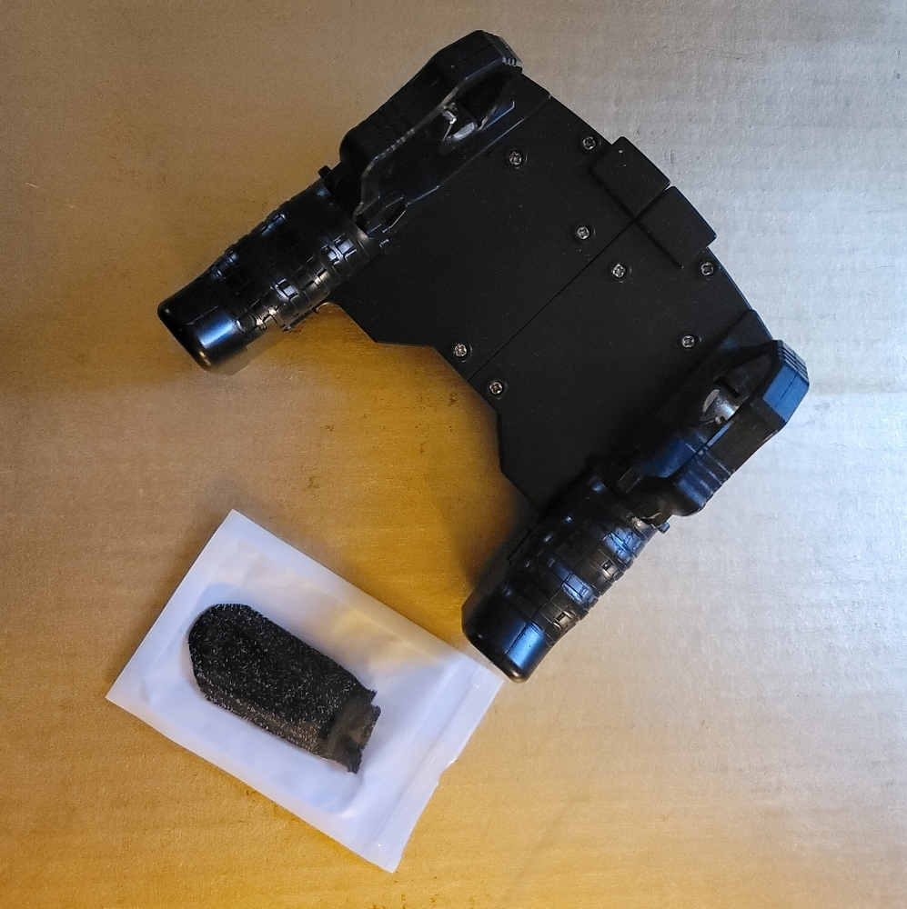 Cellphone Game Controller - Picture 2 of 3